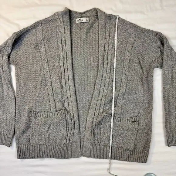 Hollister Gray Cable Knit Cardigan Women’s Medium Chunky Cotton Cozy Coastal - Picture 4 of 15